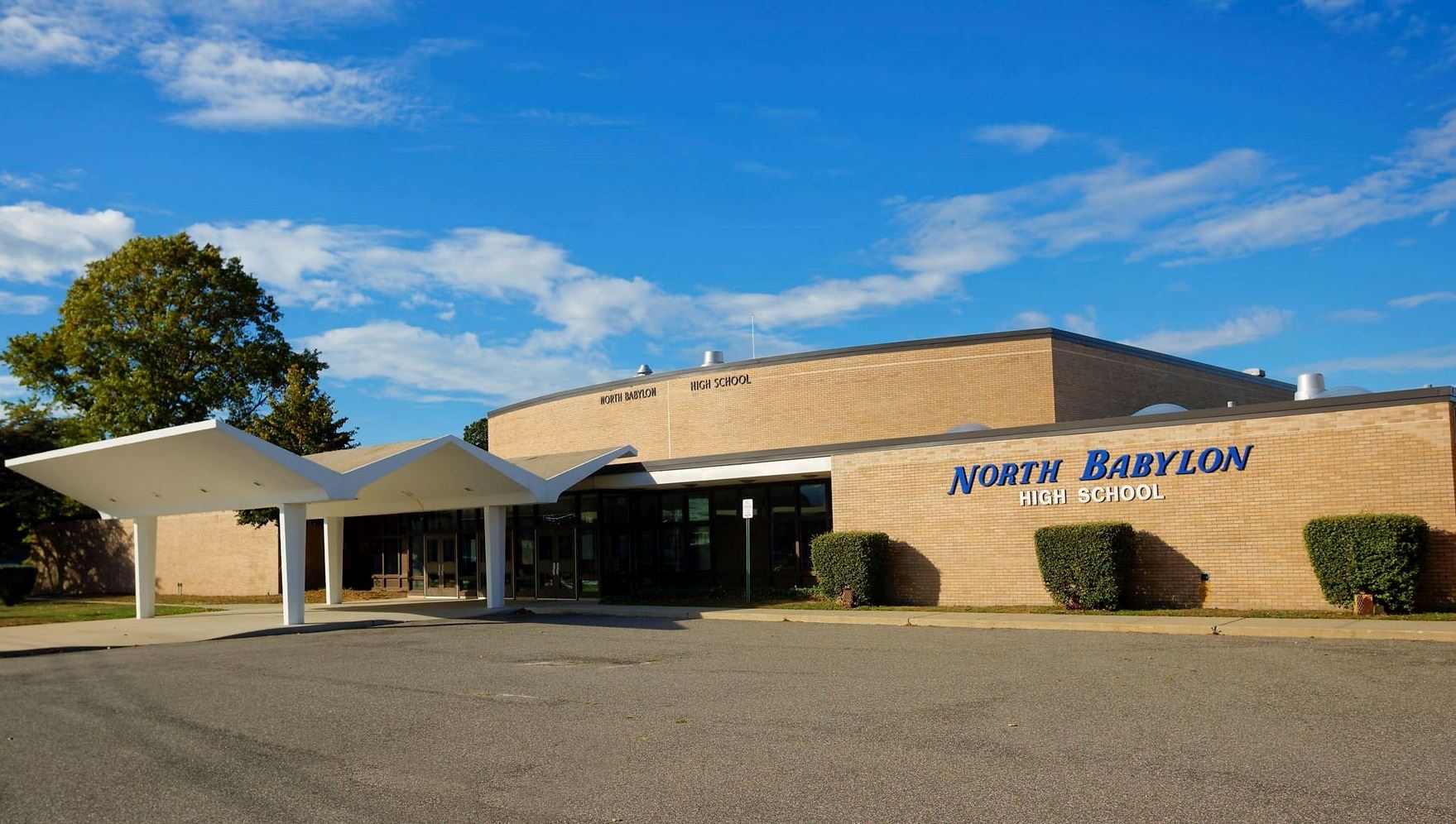 North Babylon Schools